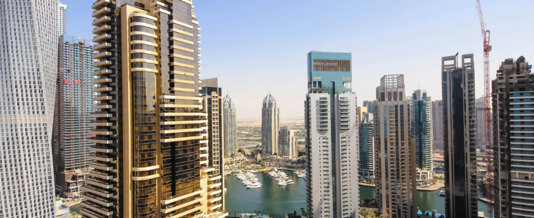 Ultimate Dubai Marina Fitness Guide: Outdoor Routes, Memberships & Free Classes